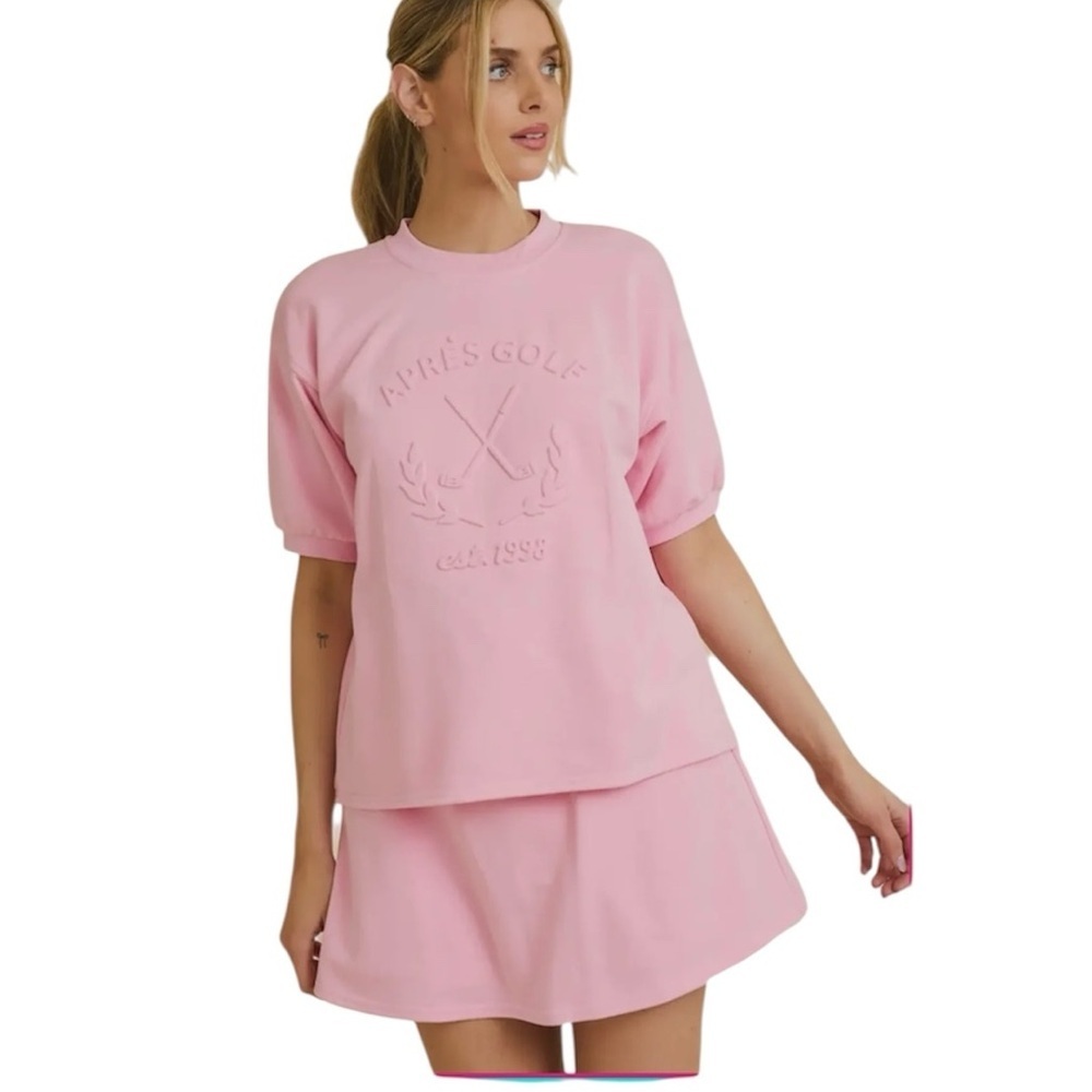 NWT Gilli Pink Apres Golf Club Embossed Short Sleeve Tee, Size Small